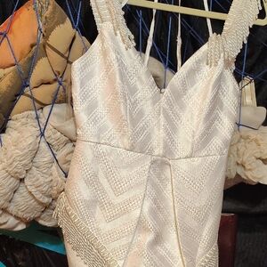 L'ATISTE Ivory Textured V-Neck Slip Chemise